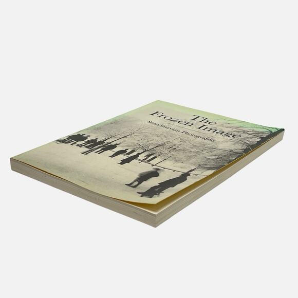 Vintage Paperback The Frozen Image Scandinavian Photography Walker Art Center - Picture 4 of 14